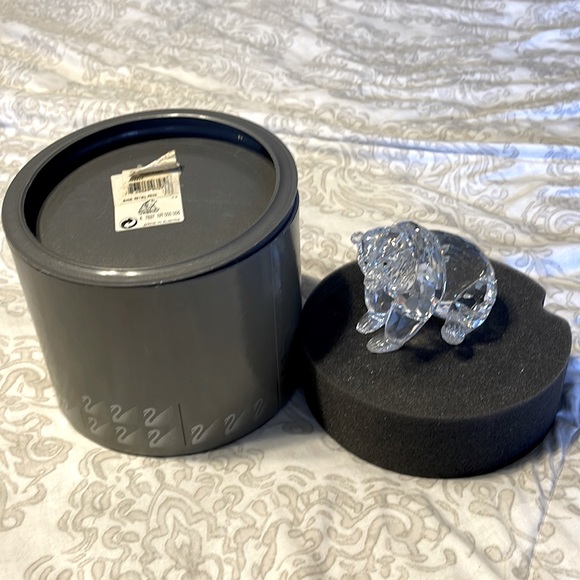 Swarovski Other - Swarovski grizzly bear in original box